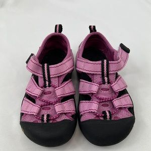 KEEN Kids Hybrid Water Sandals Size 6